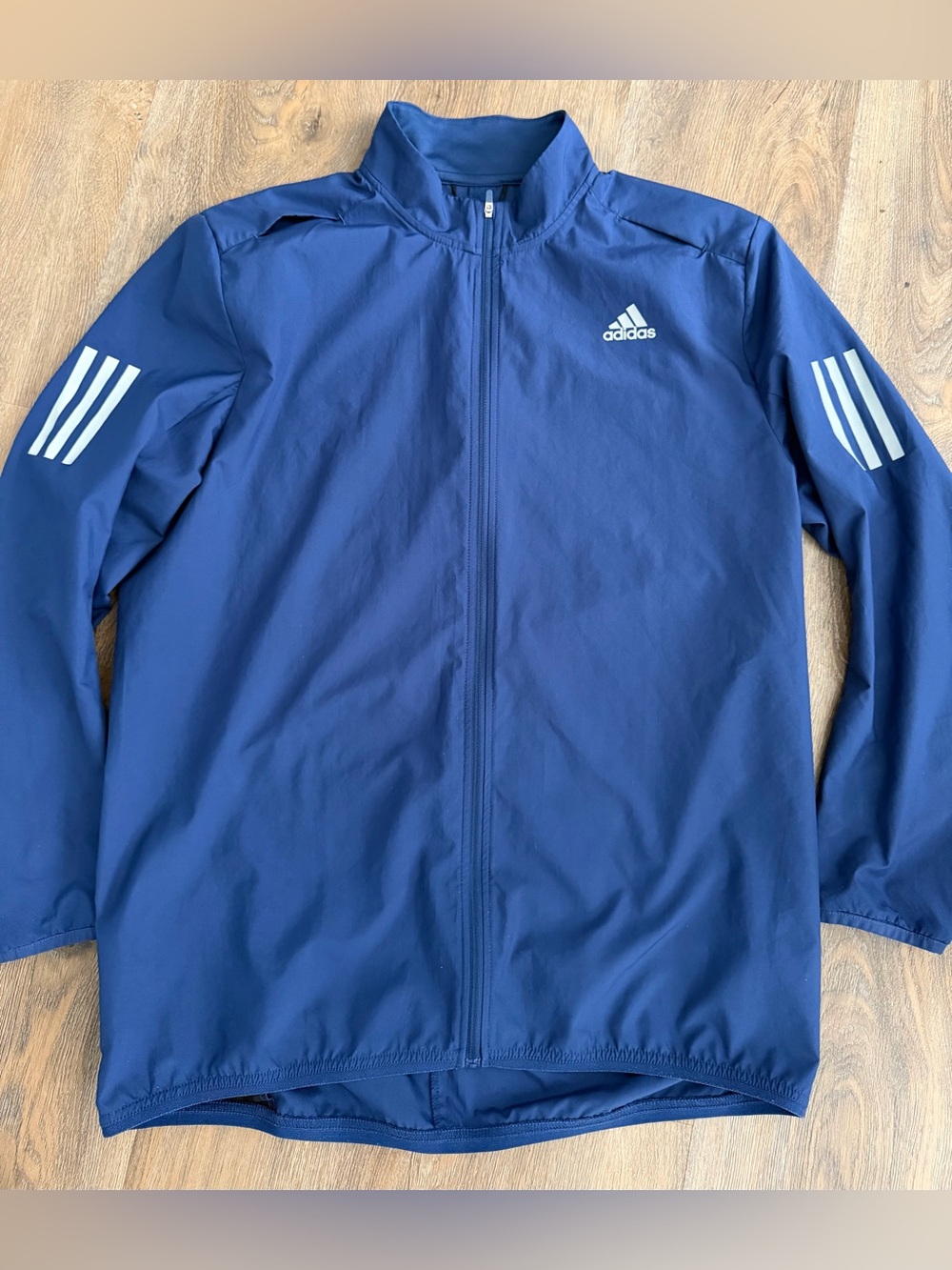 Adidas On The Run Running Jacket Size Medium Blue